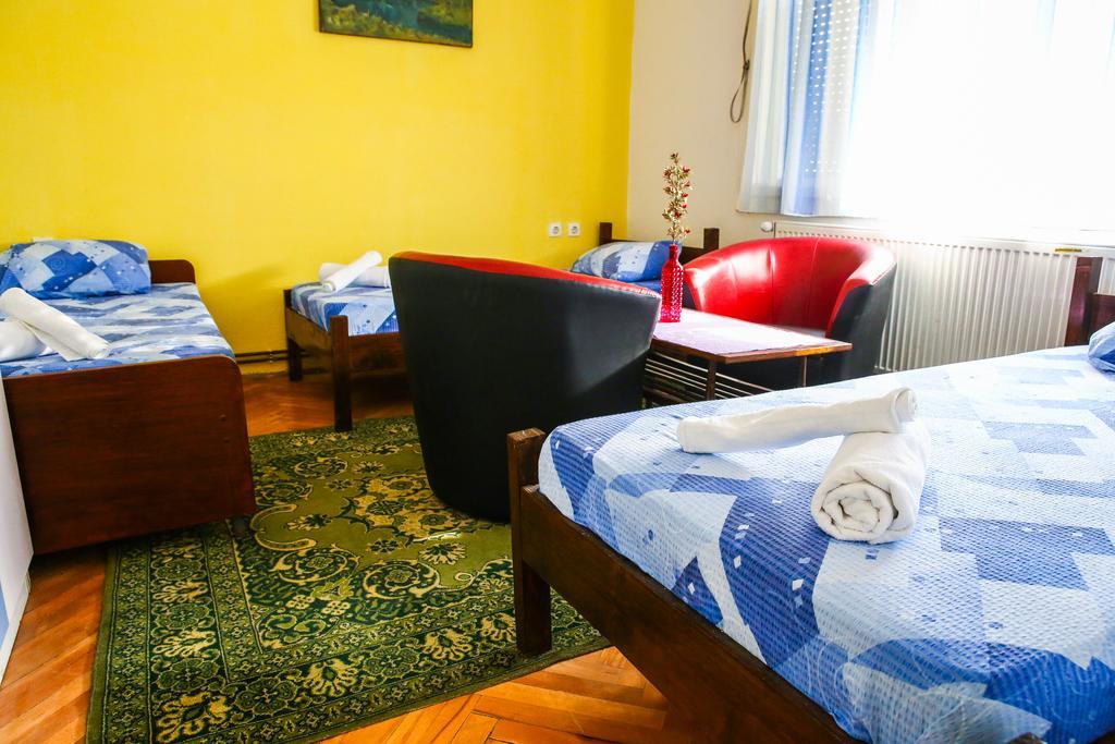 The Comfy Hostel Skopie Habitación foto