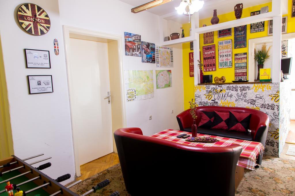 The Comfy Hostel Skopie Exterior foto